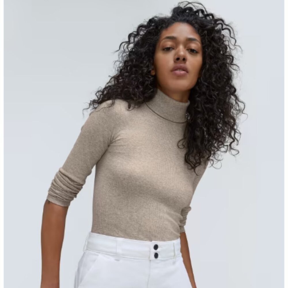 Everlane Luxe Rib Turtleneck XS in heathered meringue